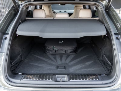 2025 Porsche Macan Electric Macan Electric