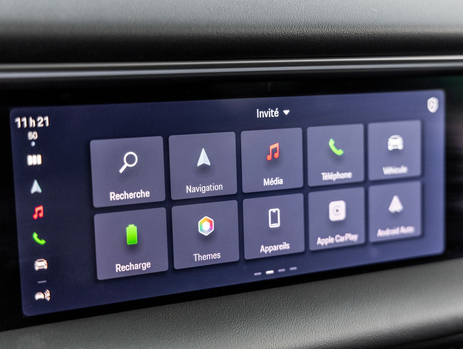 2025 Porsche Macan Electric