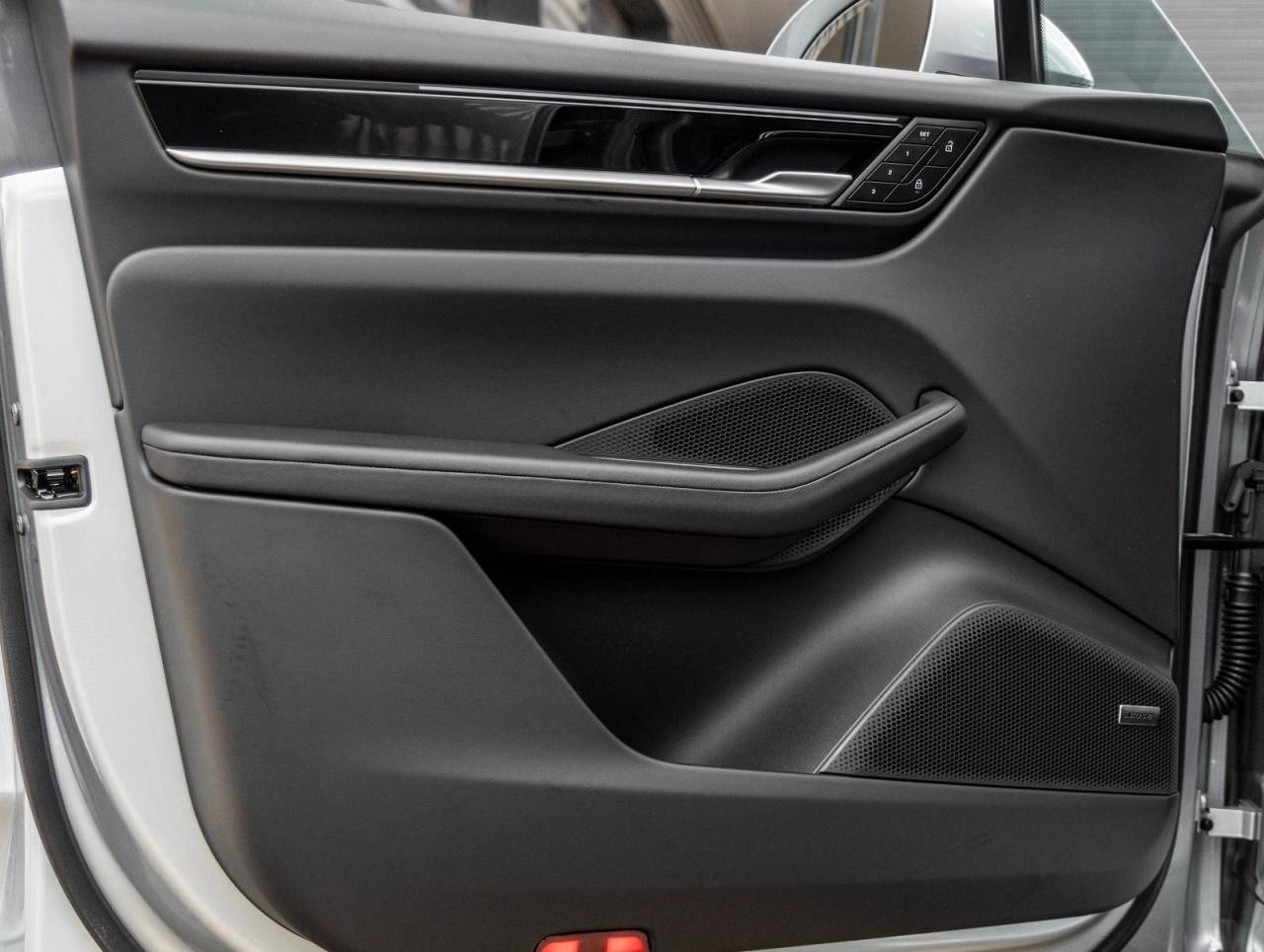 2025 Porsche Macan Electric Macan Electric