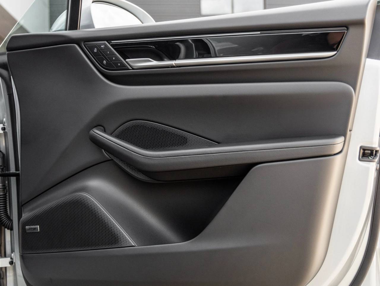 2025 Porsche Macan Electric Macan Electric