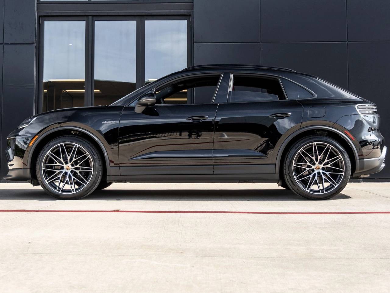 2025 Porsche Macan Electric Macan Electric