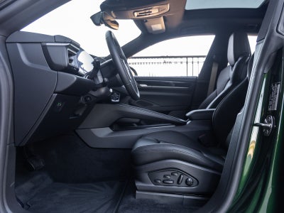 2025 Porsche Macan Macan Electric