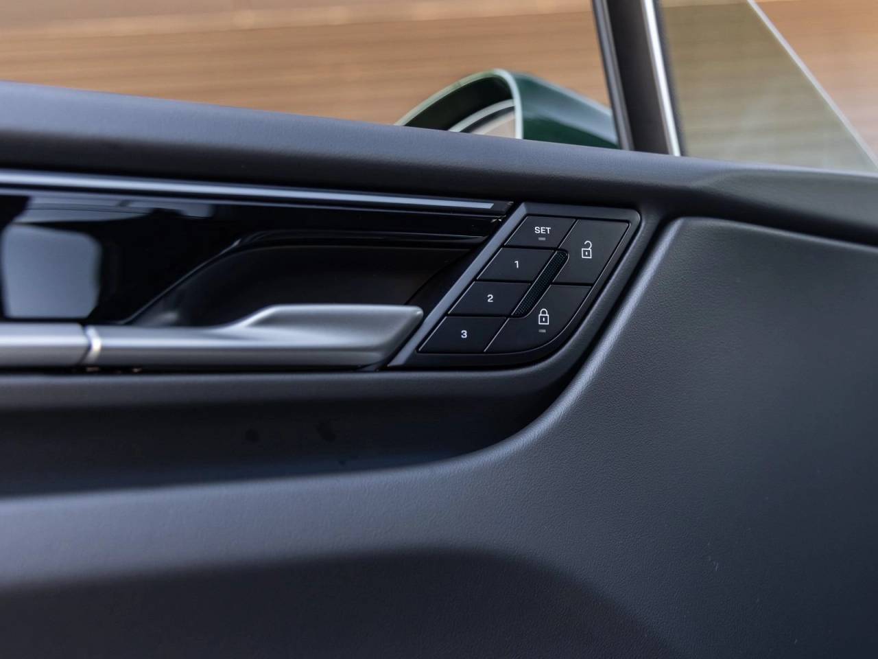 2025 Porsche Macan Macan Electric