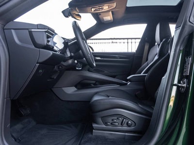 2025 Porsche Macan Macan Electric