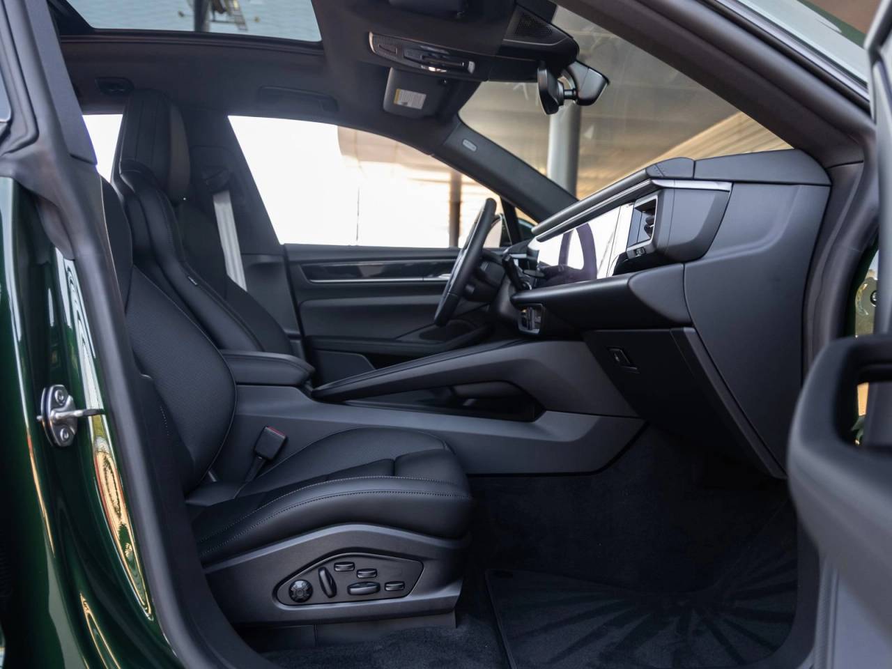 2025 Porsche Macan Macan Electric