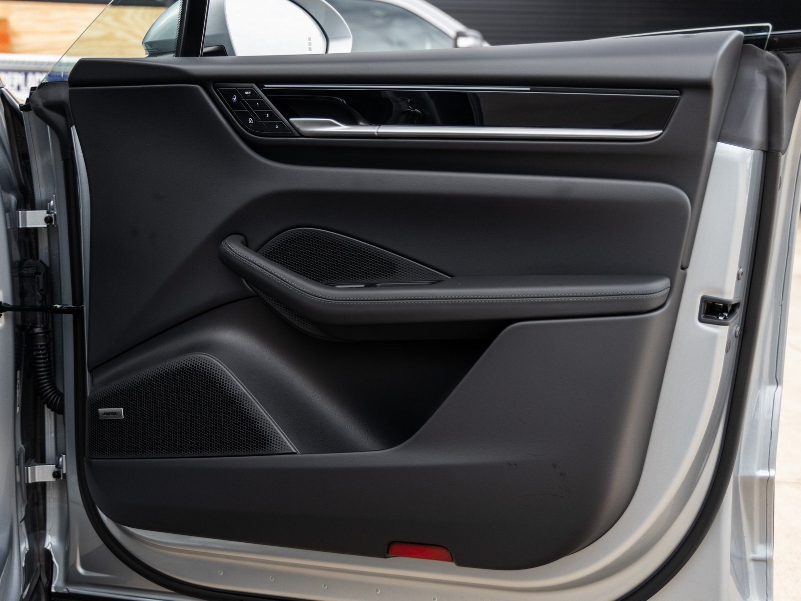 2025 Porsche Macan Electric Macan Electric