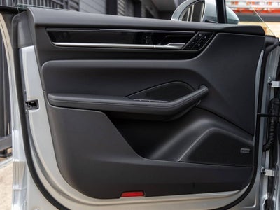 2025 Porsche Macan Electric Macan Electric