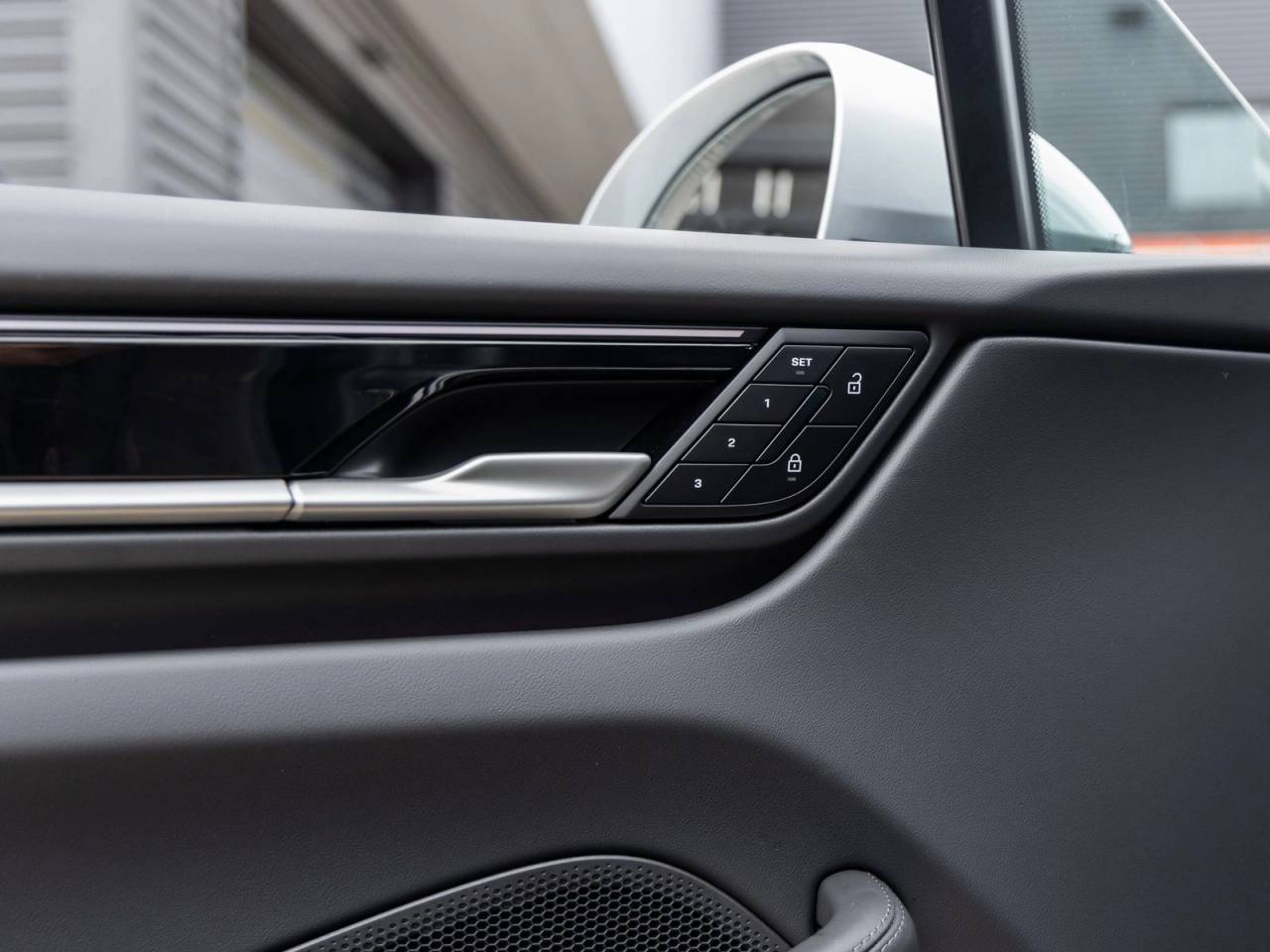 2025 Porsche Macan Electric Macan Electric