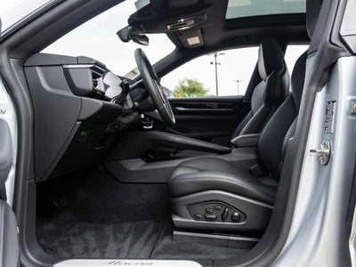 2025 Porsche Macan Electric Macan Electric