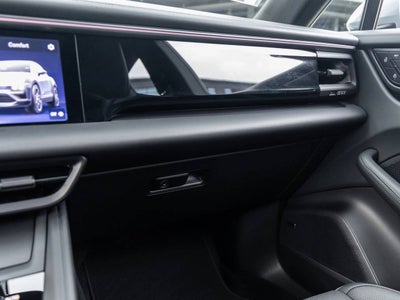 2025 Porsche Macan Electric Macan Electric