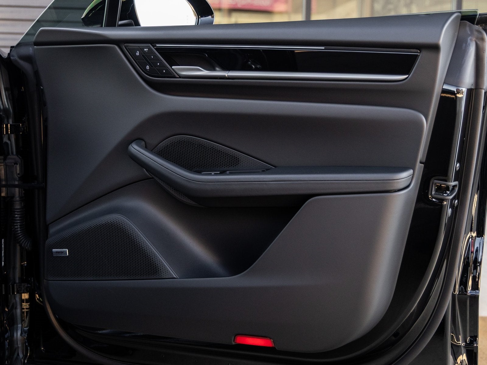 2025 Porsche Macan Electric Macan Electric