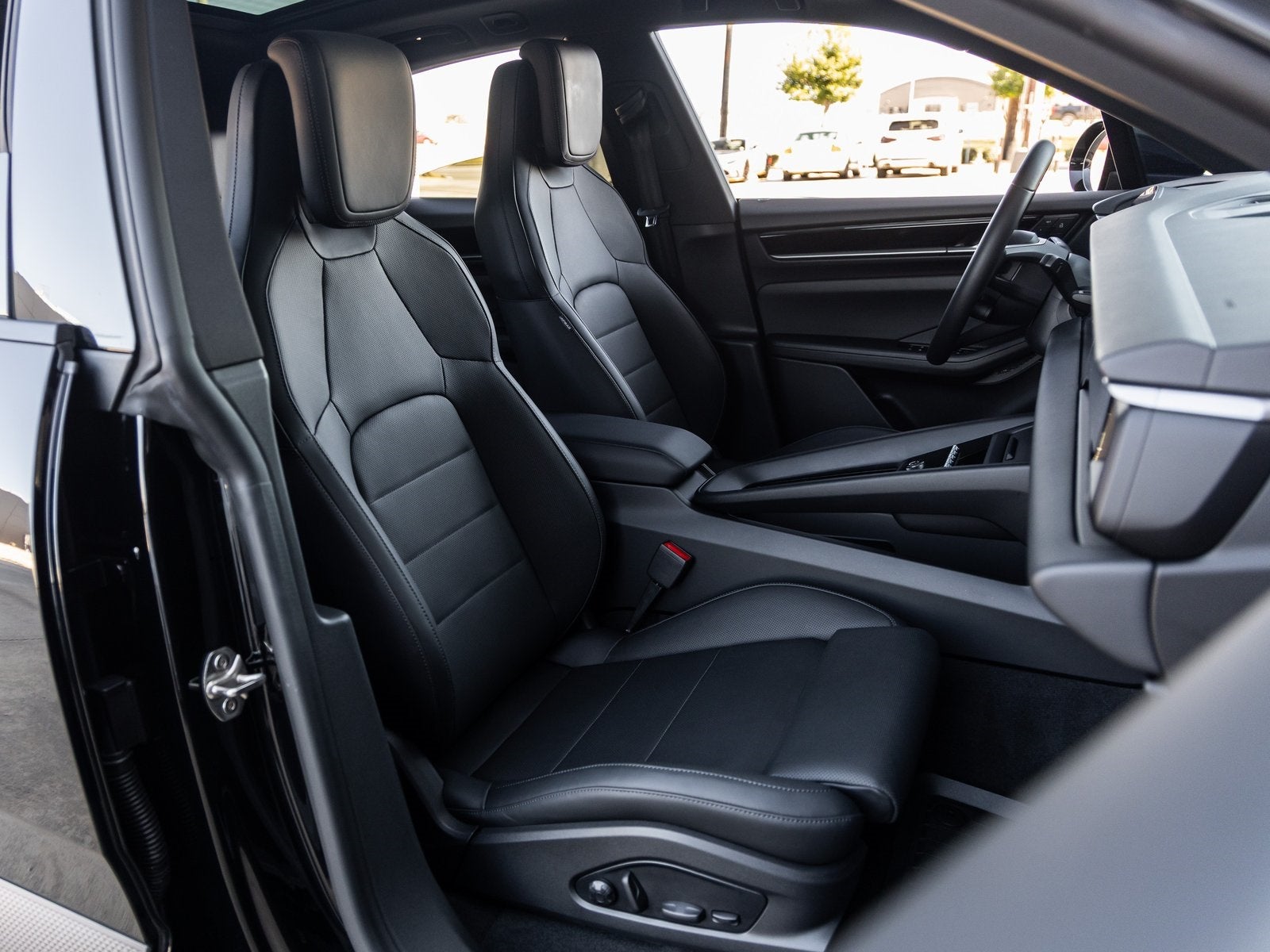 2025 Porsche Macan Electric Macan Electric