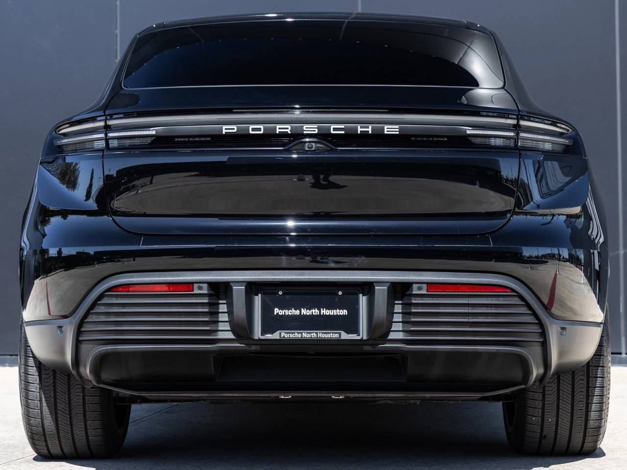 2025 Porsche Macan Electric Macan Electric