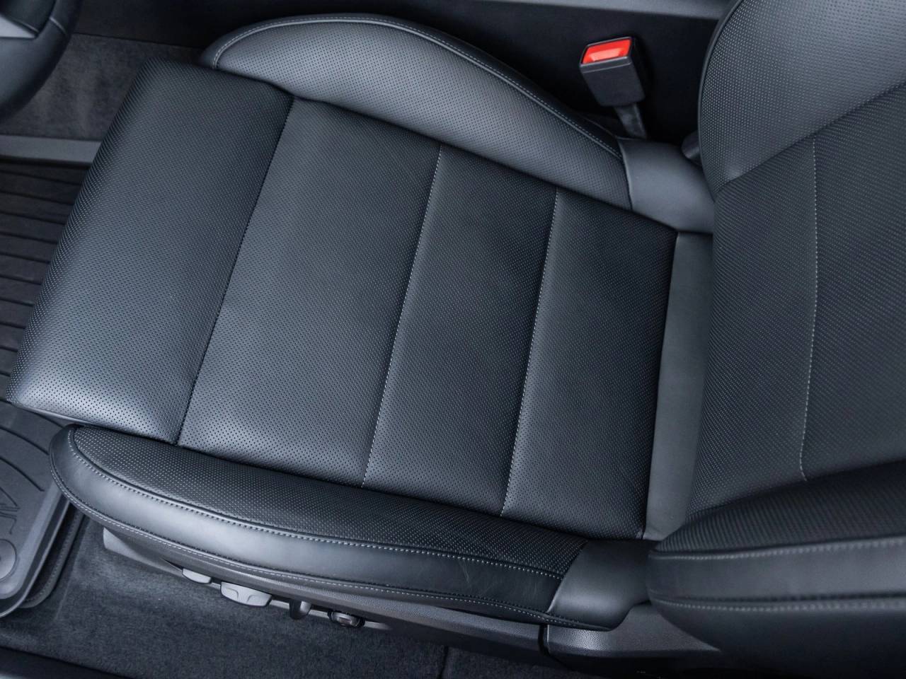 2025 Porsche Macan Electric Macan Electric