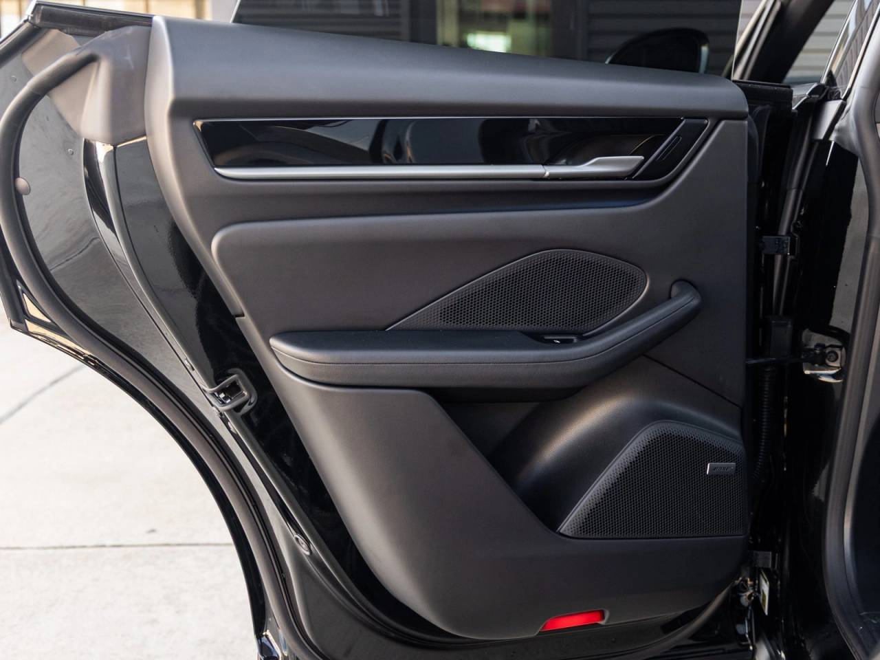 2025 Porsche Macan Electric Macan Electric