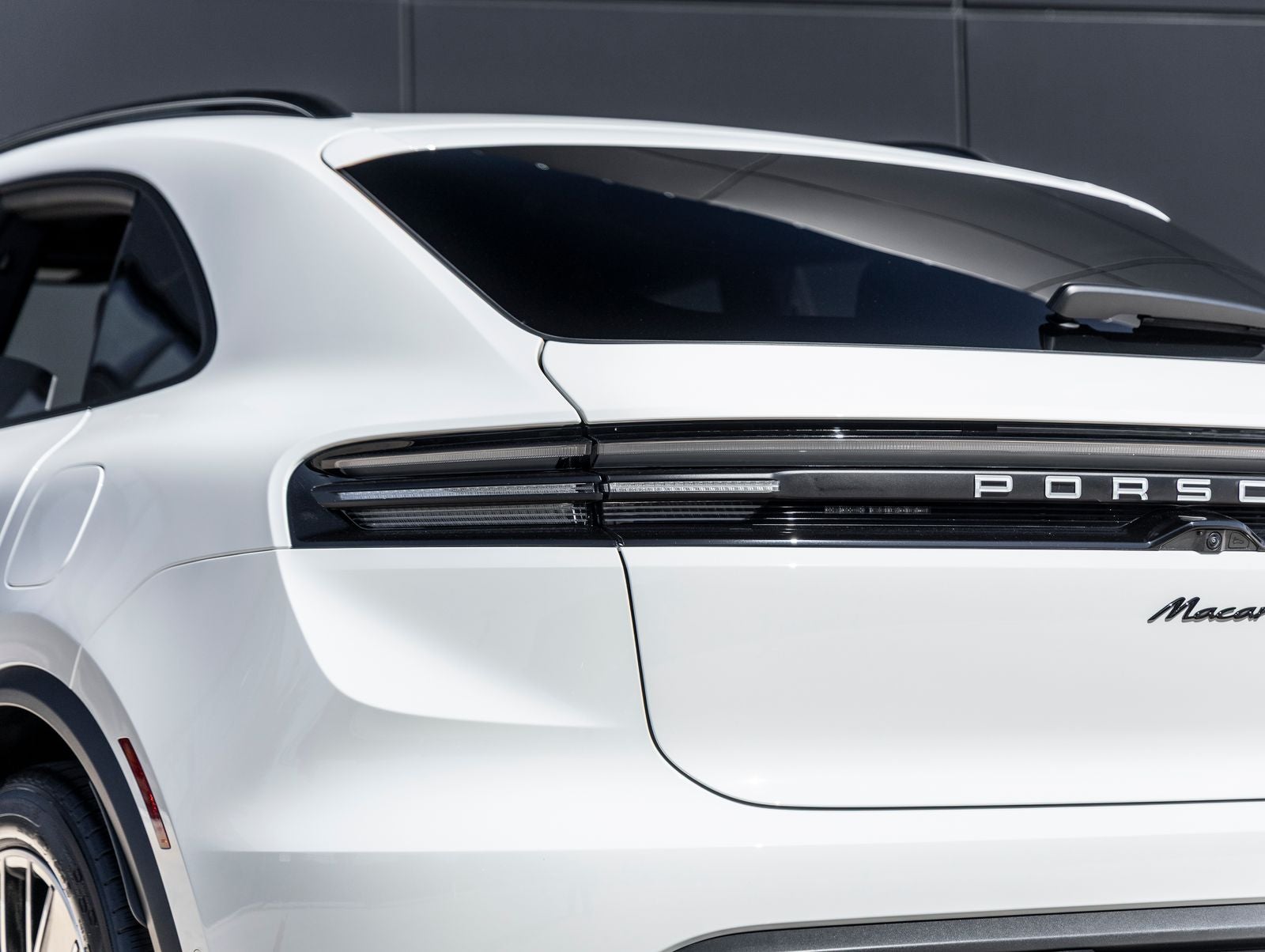2025 Porsche Macan Electric