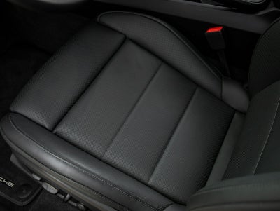 2025 Porsche Macan Electric