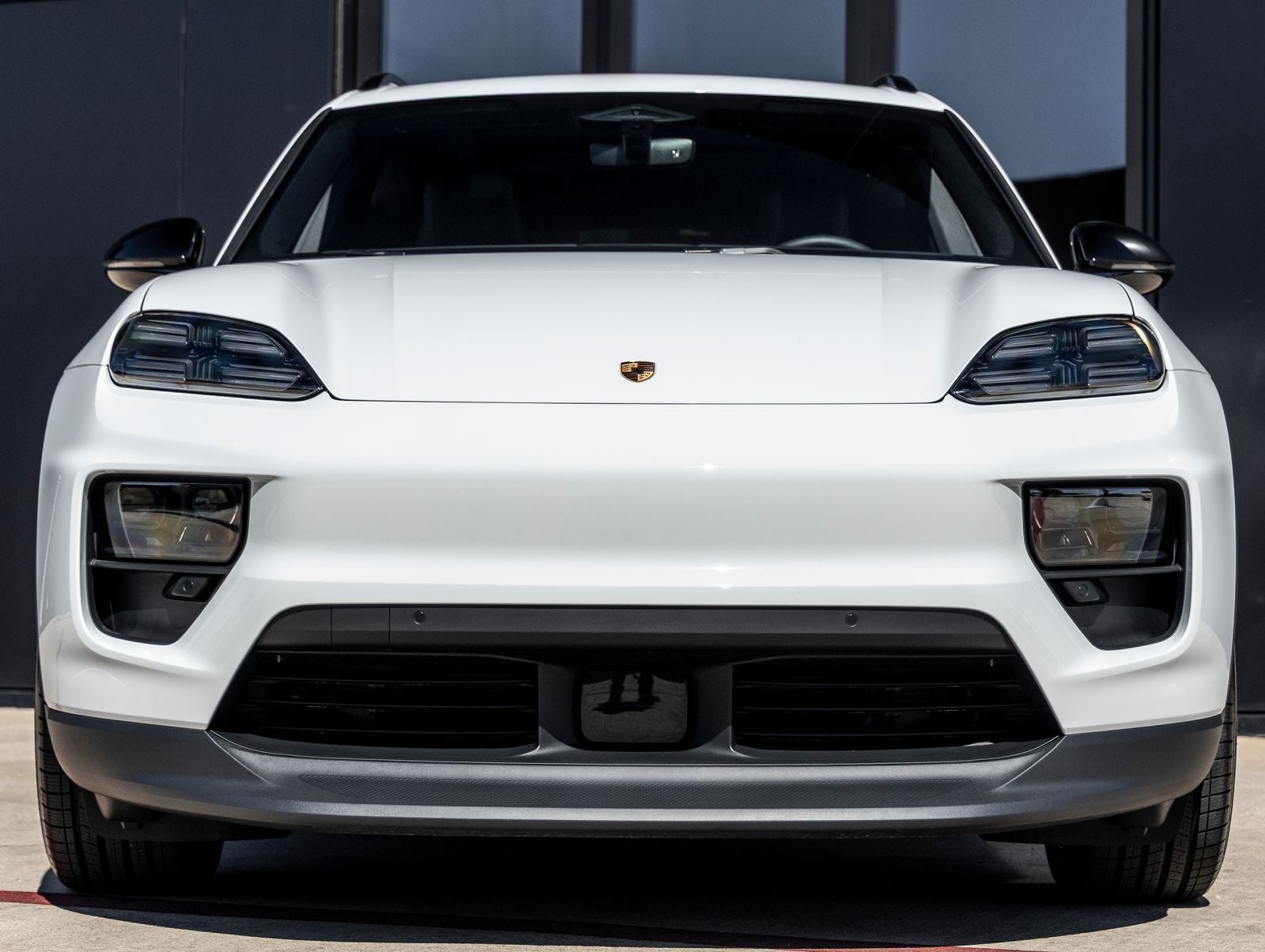 2025 Porsche Macan Electric