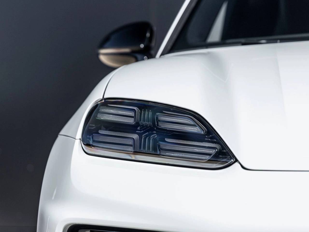 2025 Porsche Macan Electric