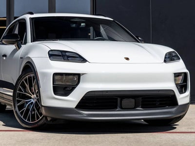 2025 Porsche Macan Electric