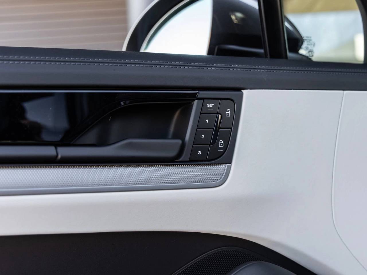 2026 Porsche Cayenne Cayenne E-Hybrid