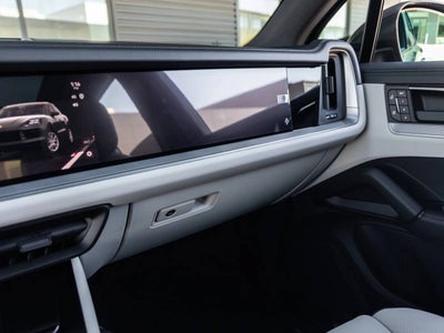 2026 Porsche Cayenne Cayenne E-Hybrid