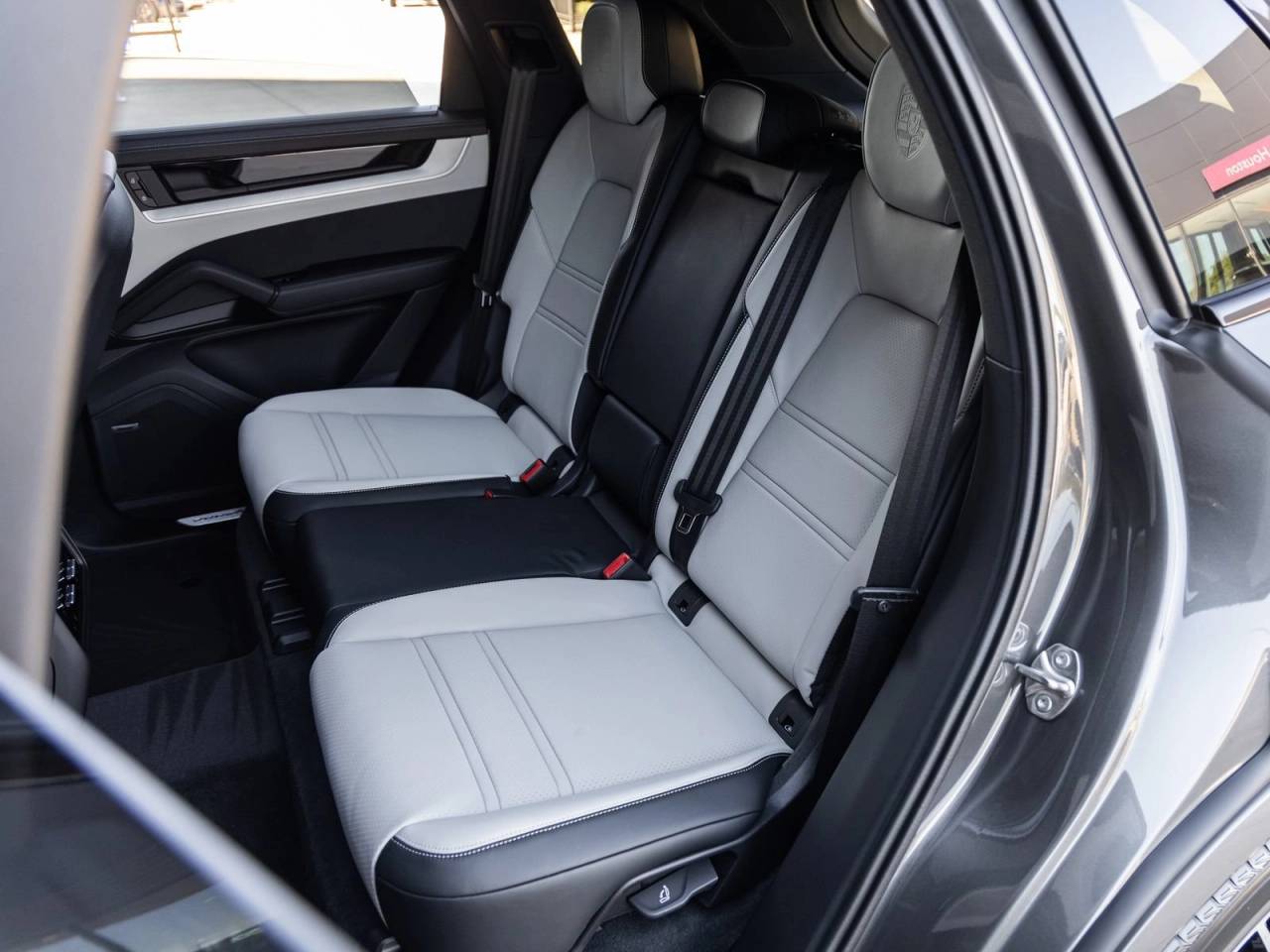 2026 Porsche Cayenne Cayenne E-Hybrid