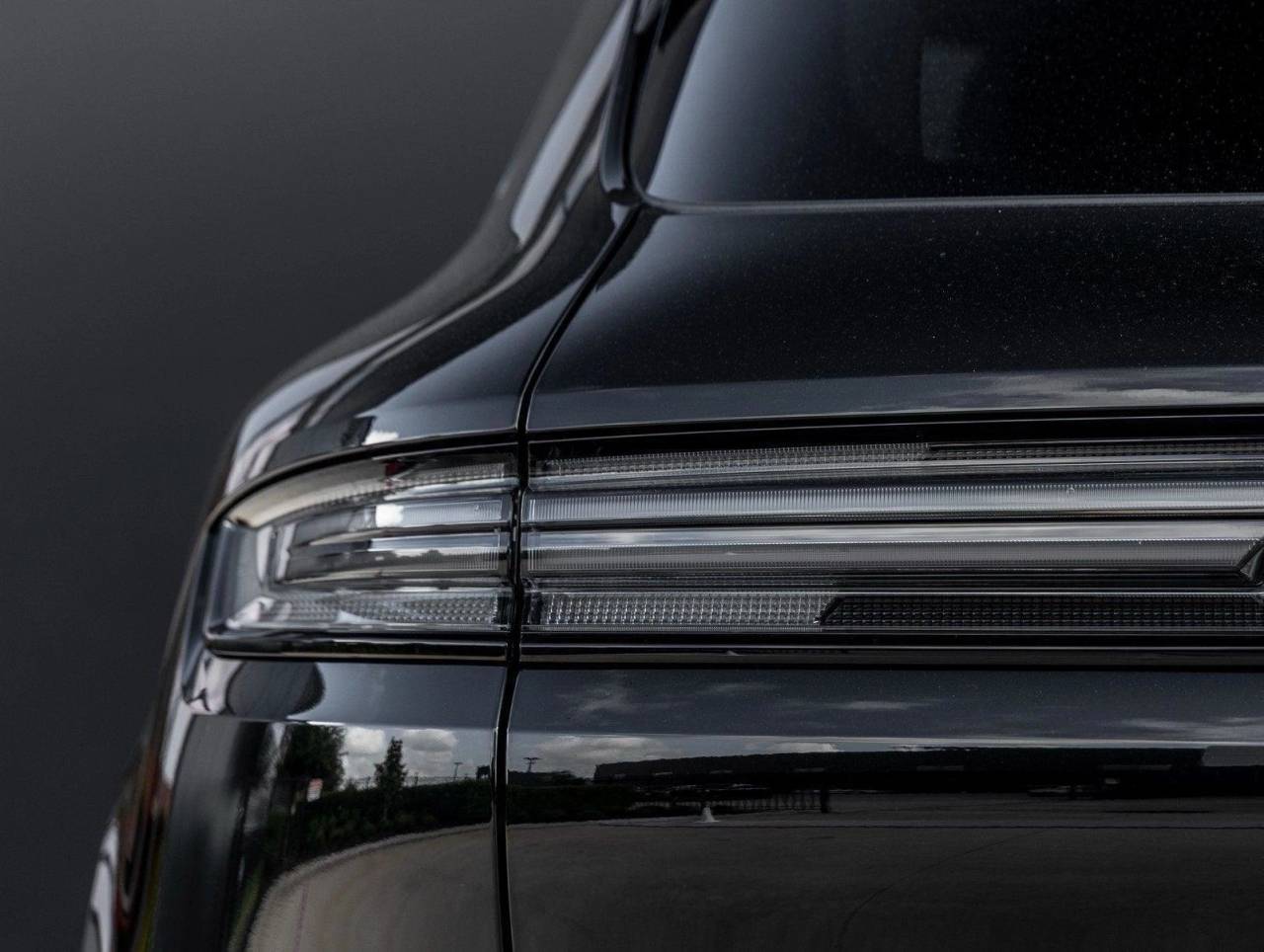 2025 Porsche Cayenne E-Hybrid