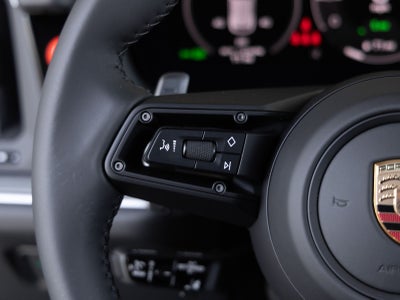 2025 Porsche Cayenne E-Hybrid