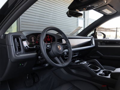 2025 Porsche Cayenne E-Hybrid