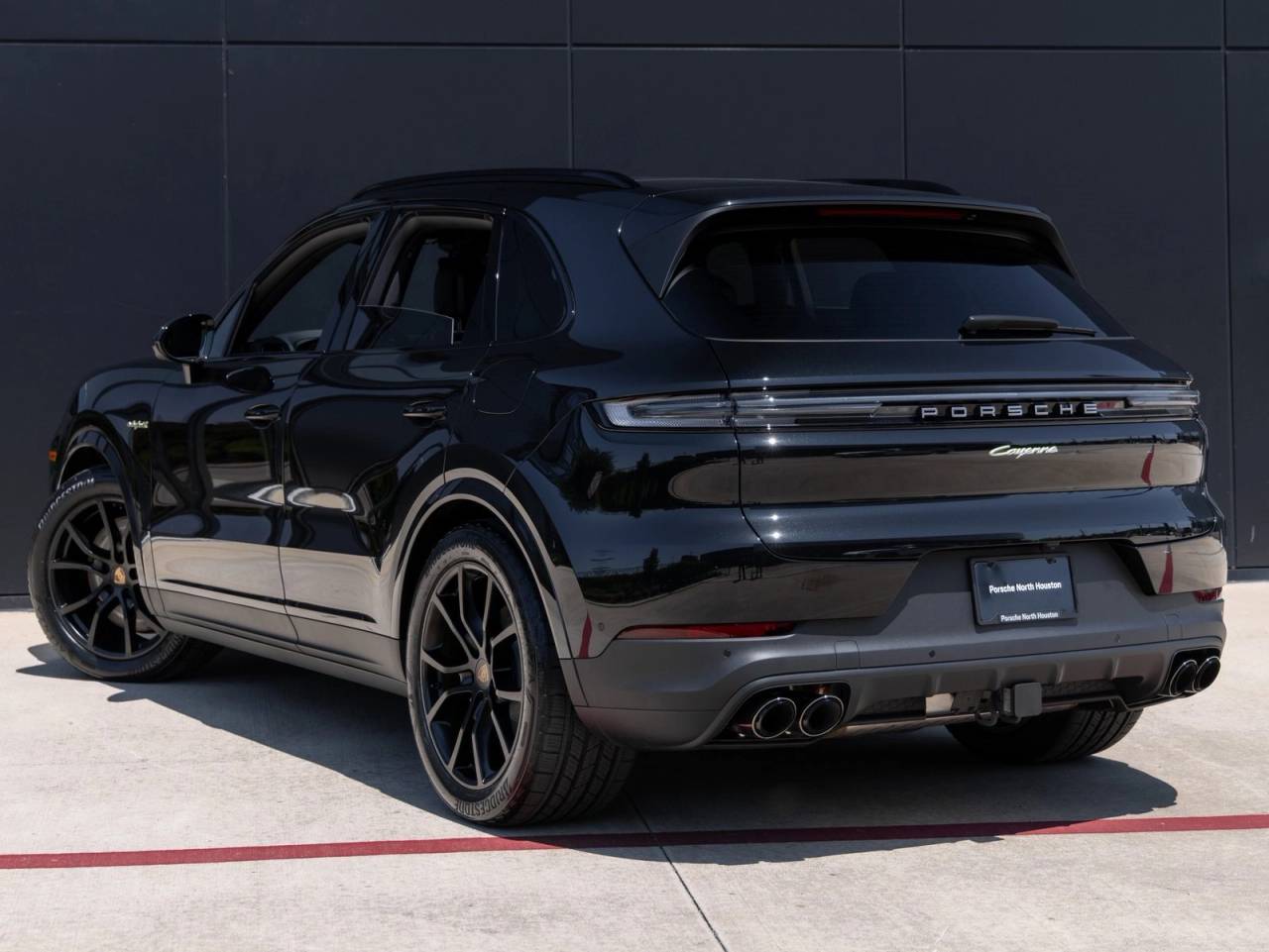 2025 Porsche Cayenne E-Hybrid