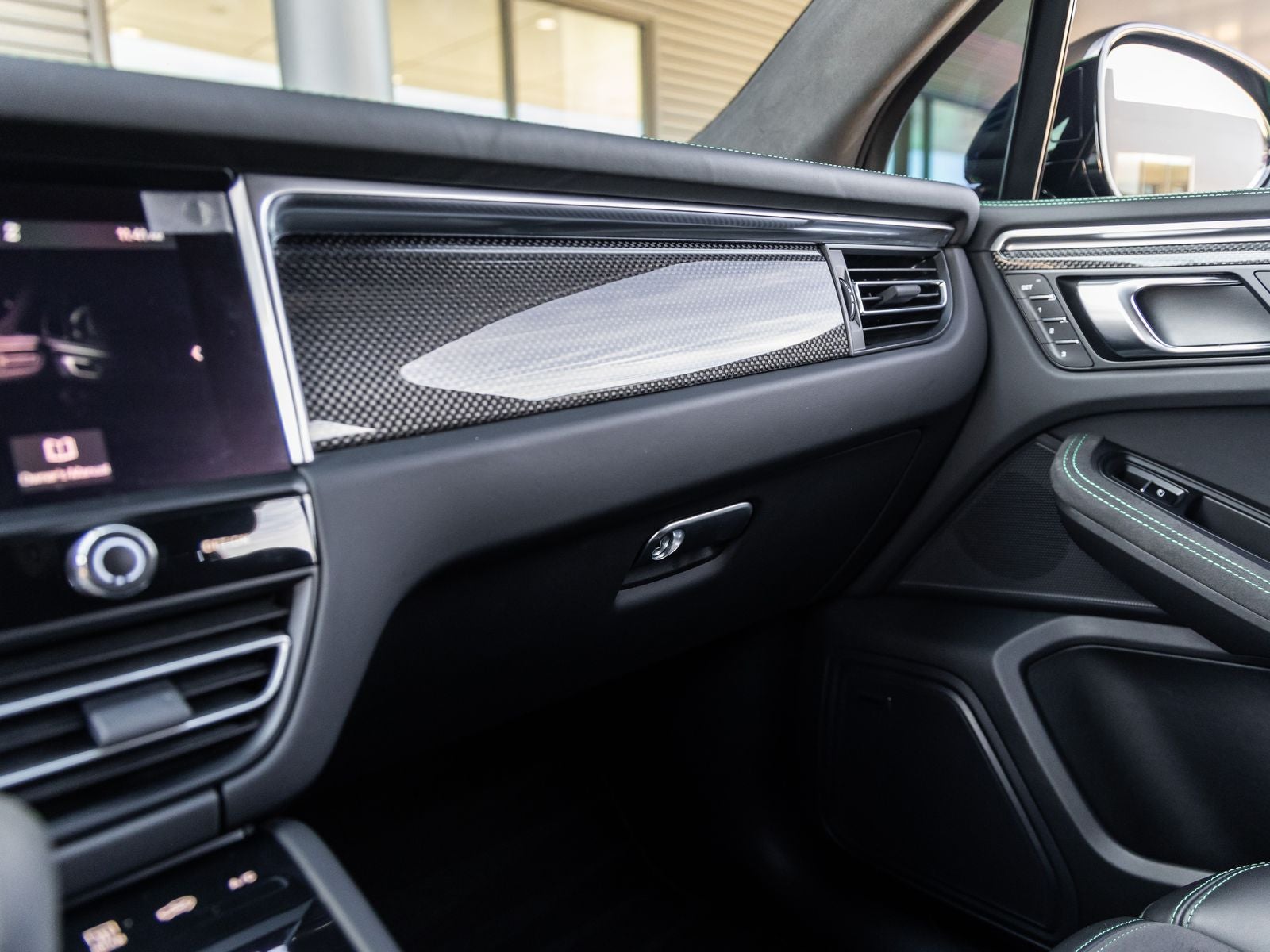 2023 Porsche Macan GTS