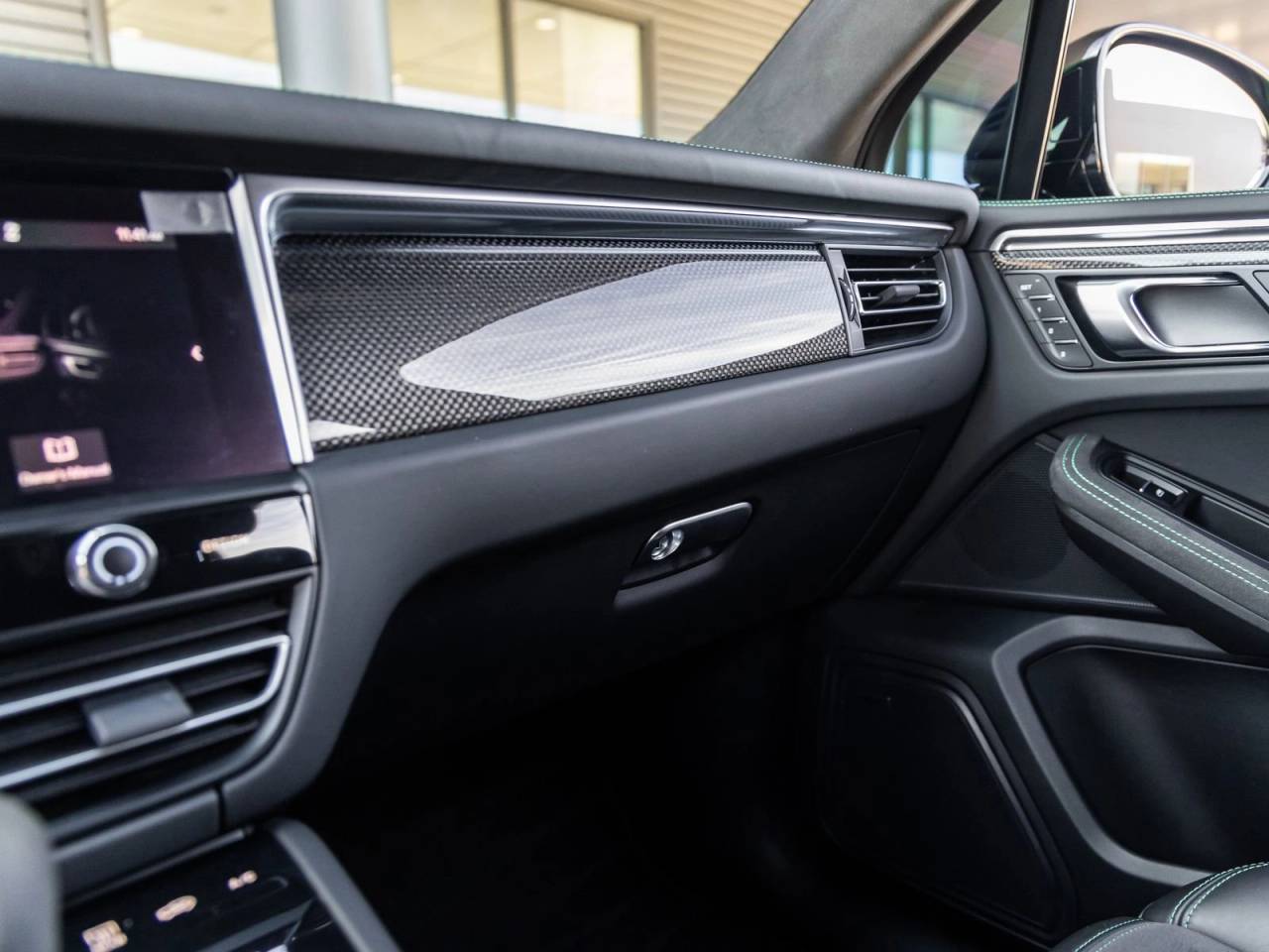 2023 Porsche Macan GTS