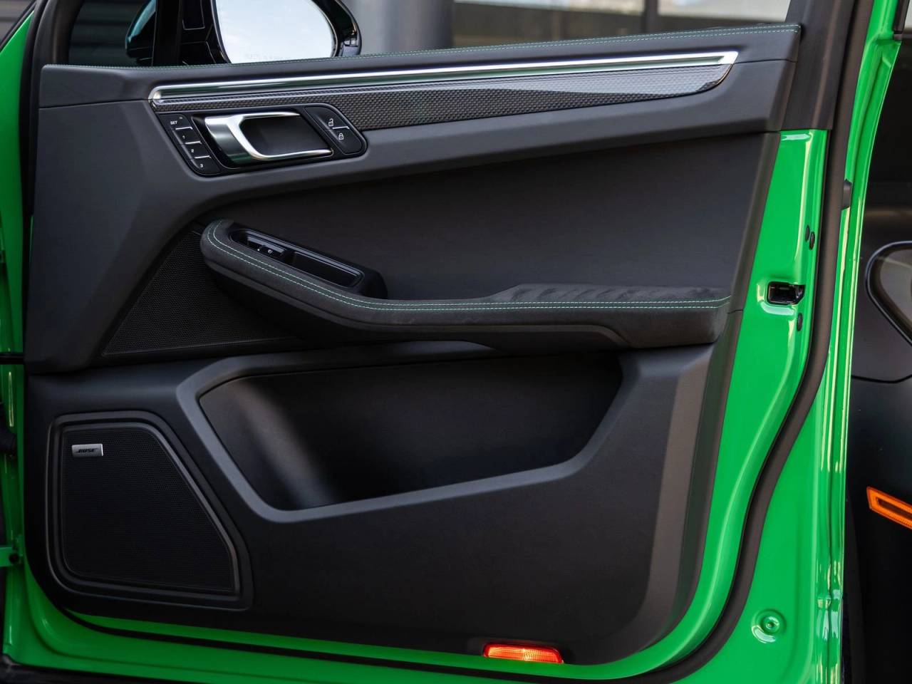 2023 Porsche Macan GTS