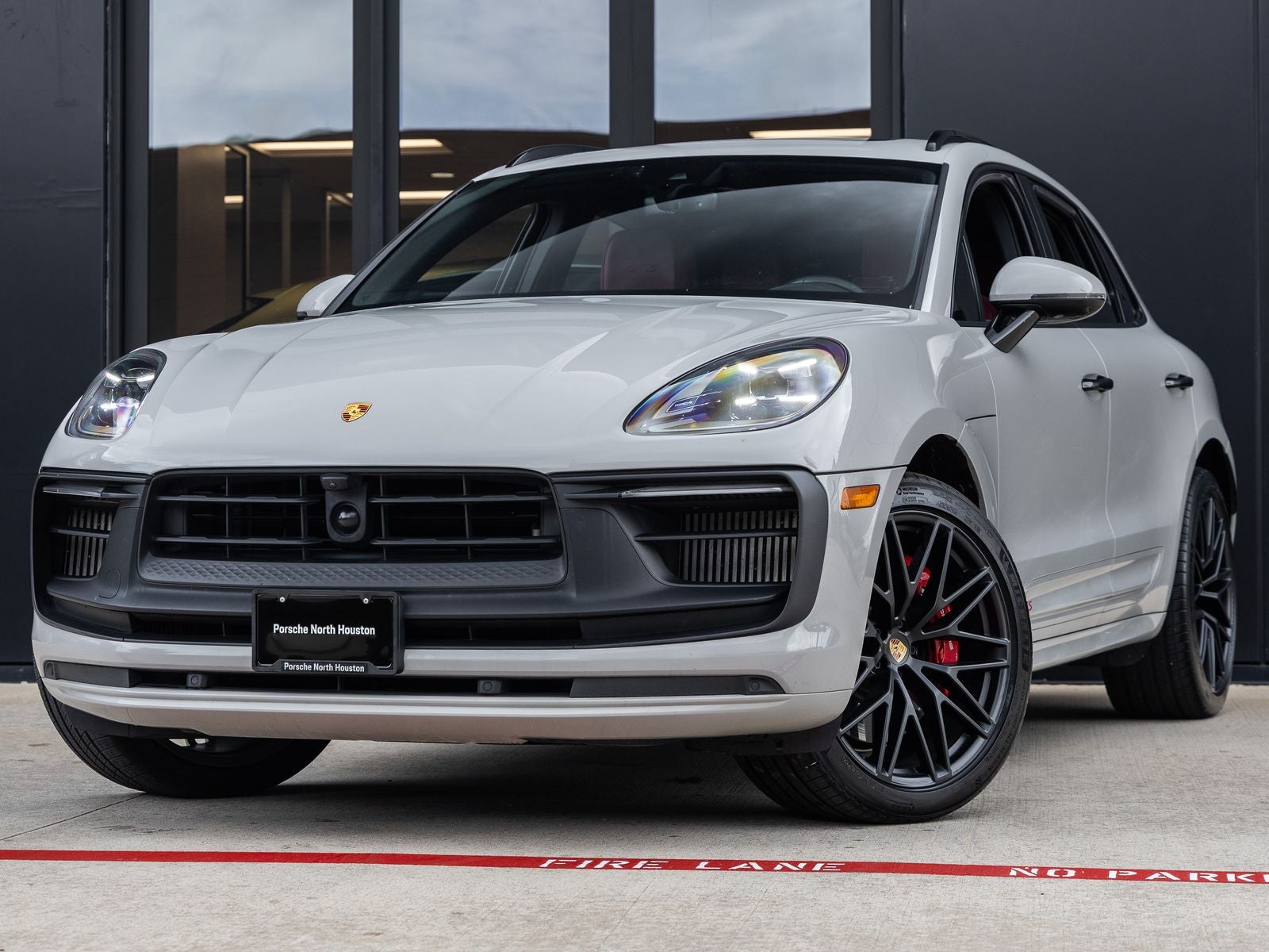 2023 Porsche Macan GTS