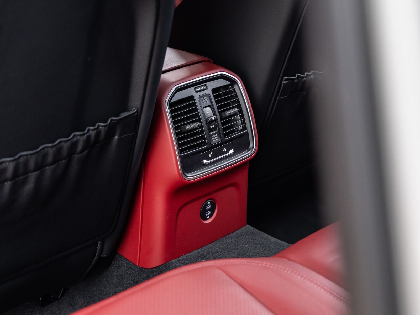 2023 Porsche Macan GTS
