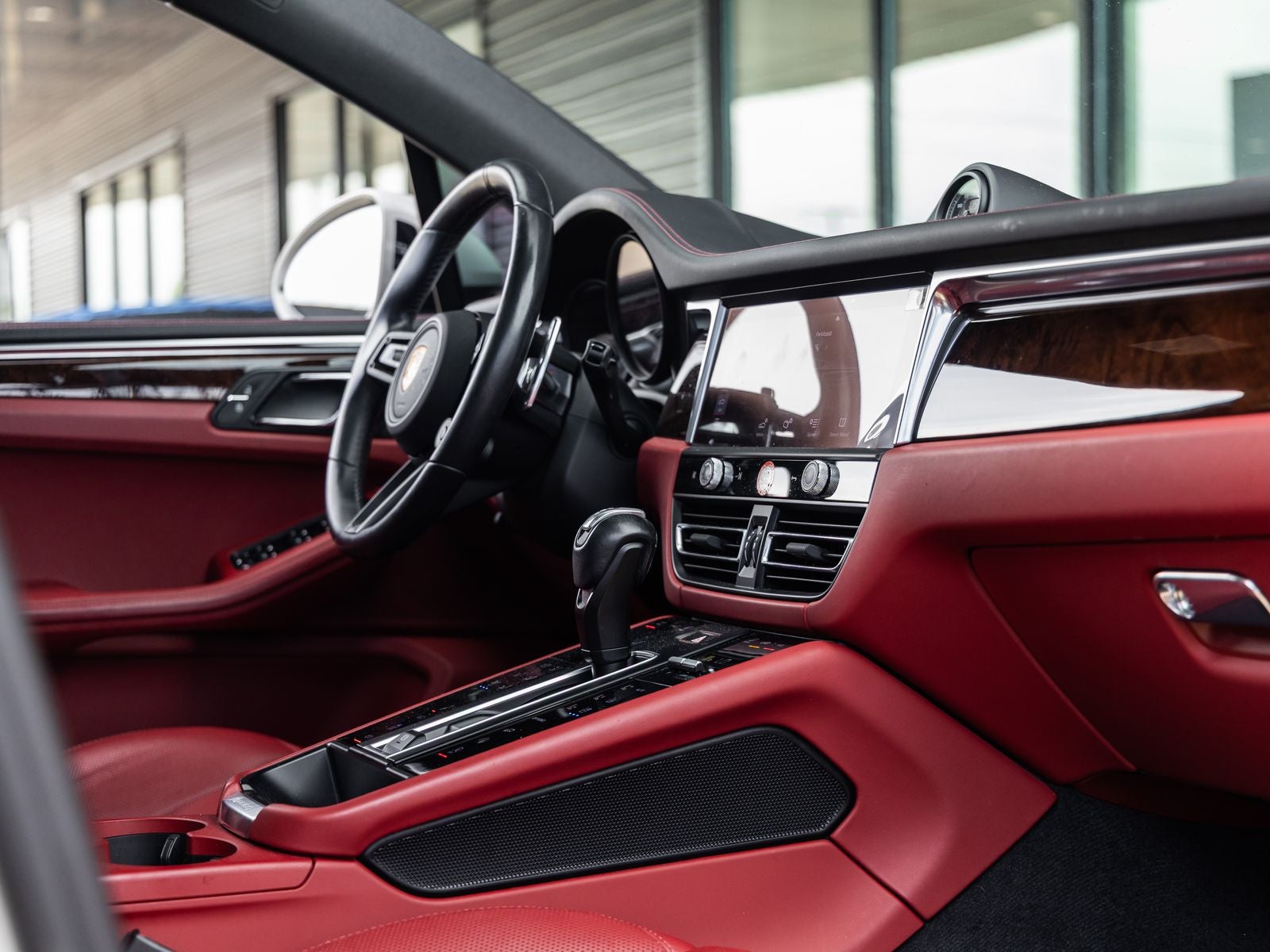 2023 Porsche Macan GTS