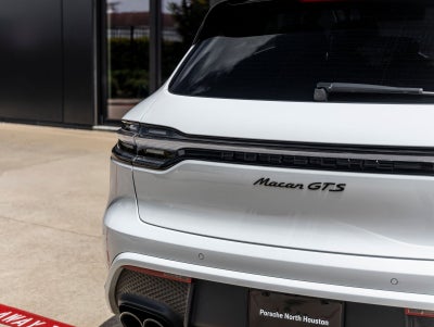 2024 Porsche Macan Macan GTS (MY24)