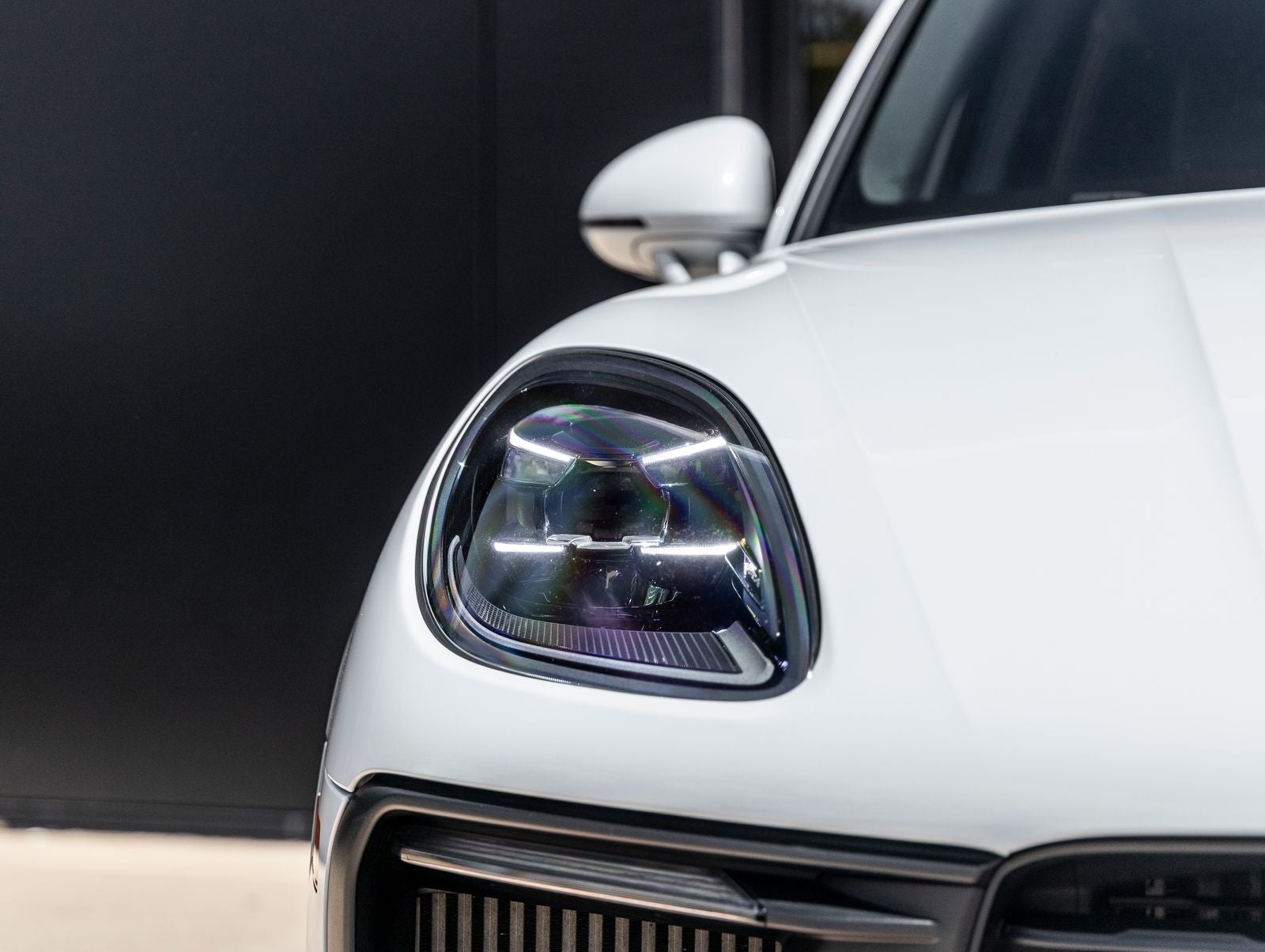 2024 Porsche Macan Macan GTS (MY24)