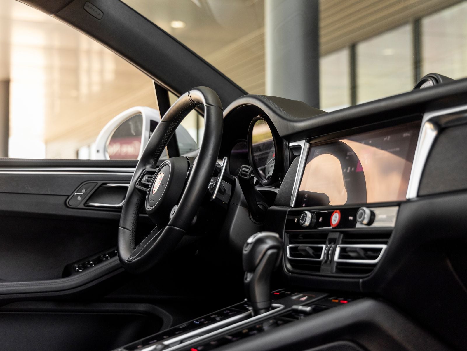 2024 Porsche Macan Macan GTS (MY24)
