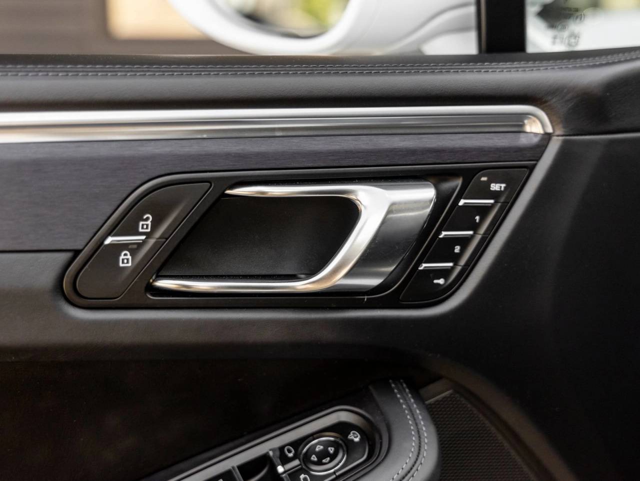 2024 Porsche Macan Macan GTS (MY24)