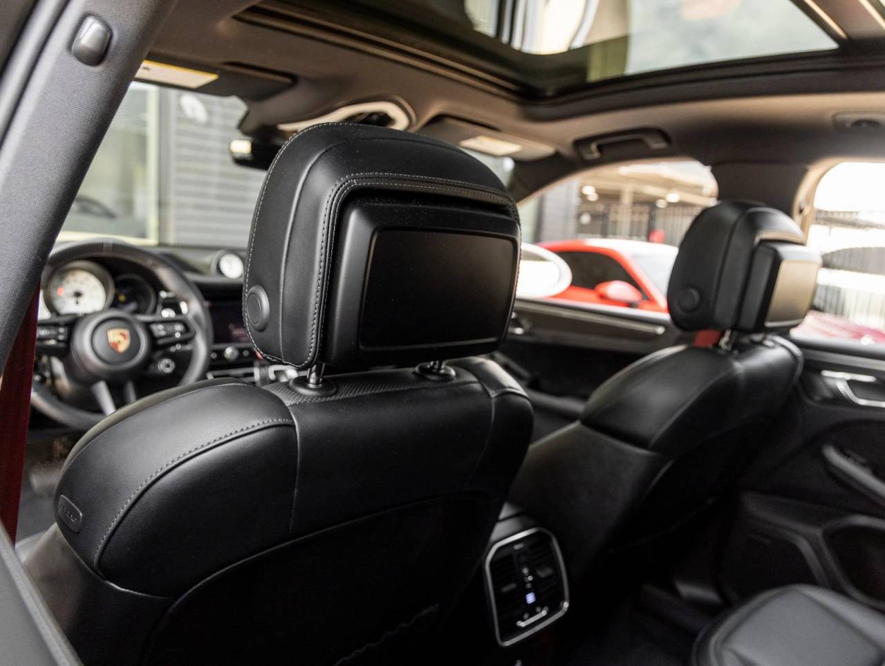 2024 Porsche Macan Macan GTS (MY24)