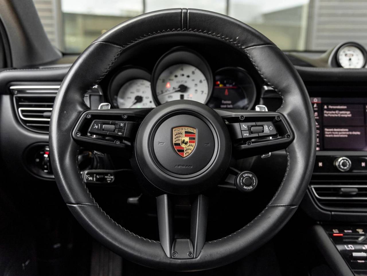2024 Porsche Macan Macan GTS (MY24)