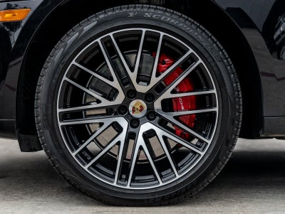 2023 Porsche Macan GTS