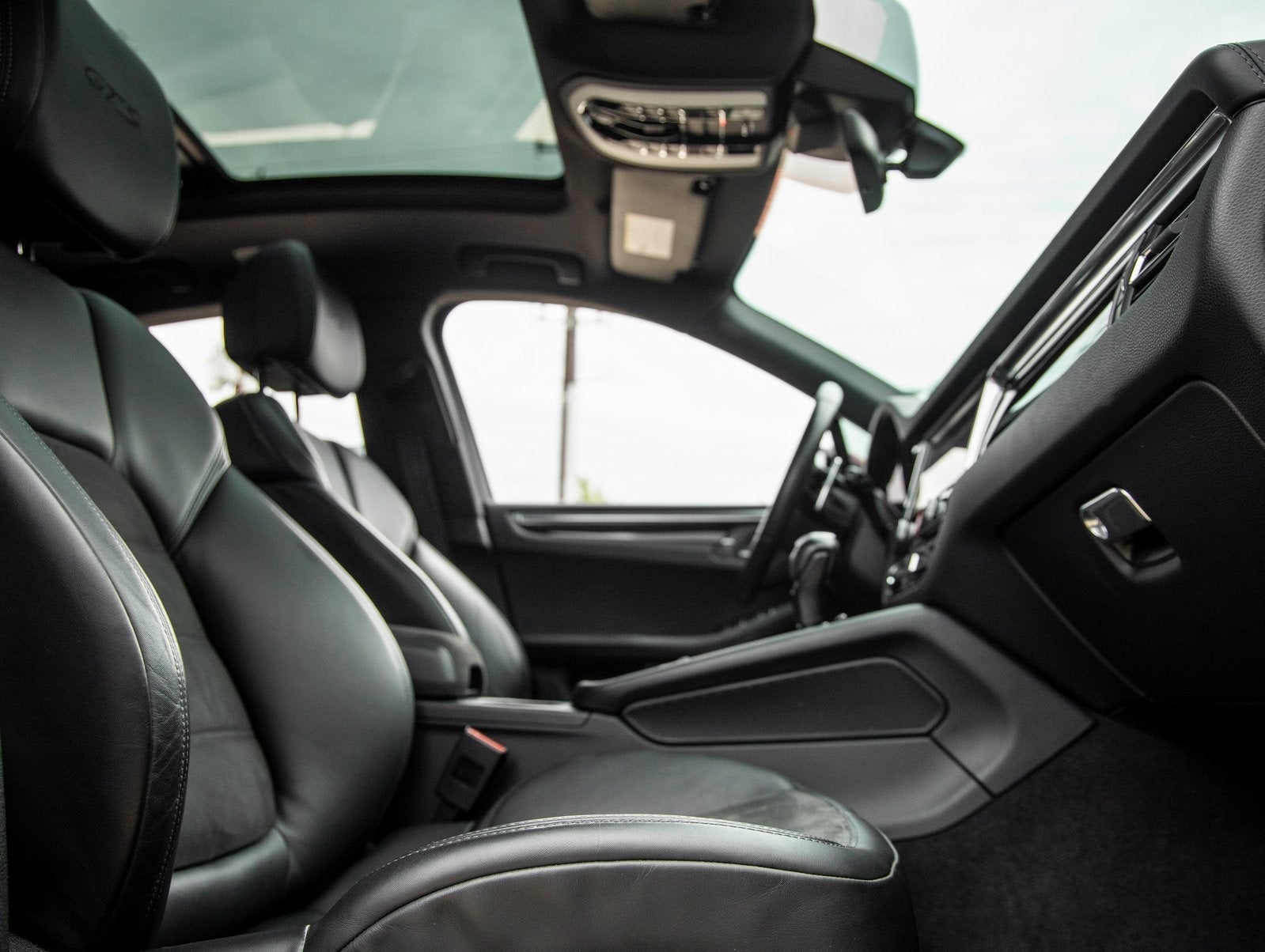 2023 Porsche Macan GTS