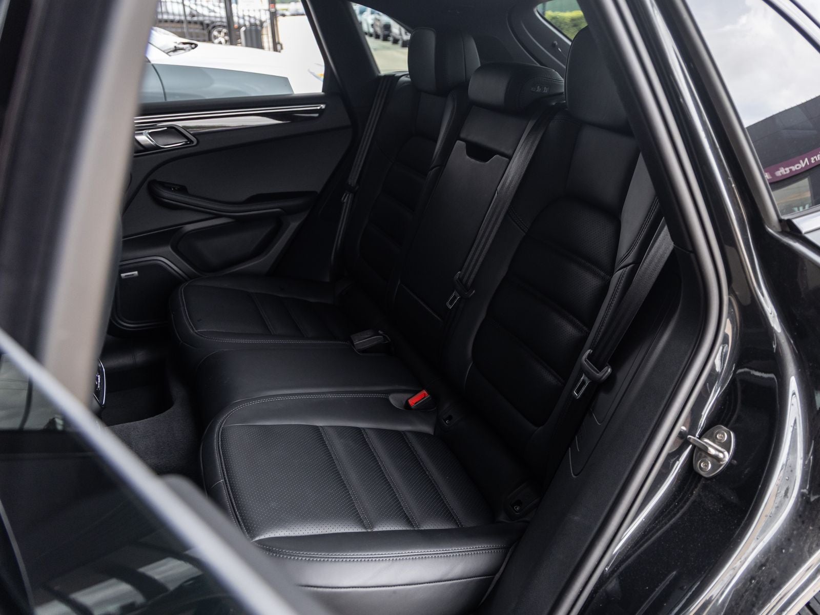 2024 Porsche Macan GTS