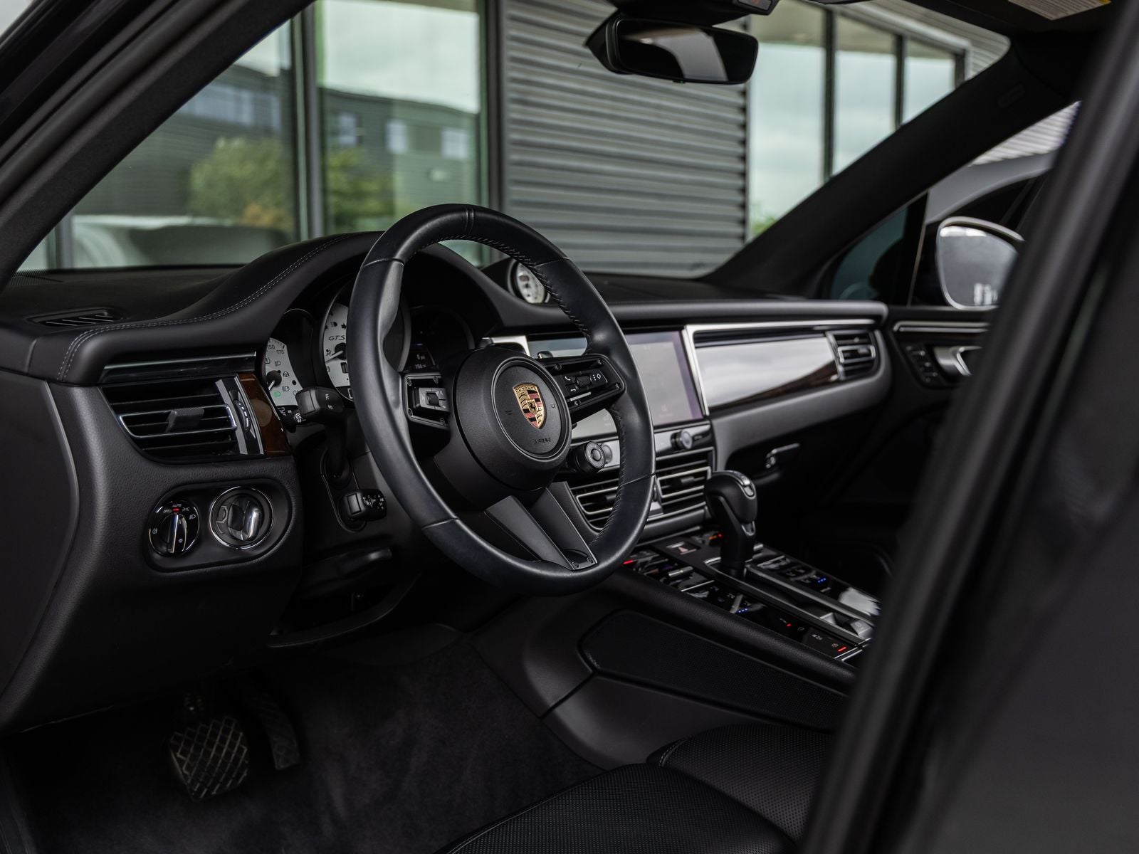 2024 Porsche Macan GTS