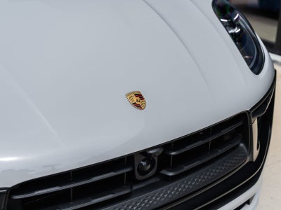 2024 Porsche Macan GTS