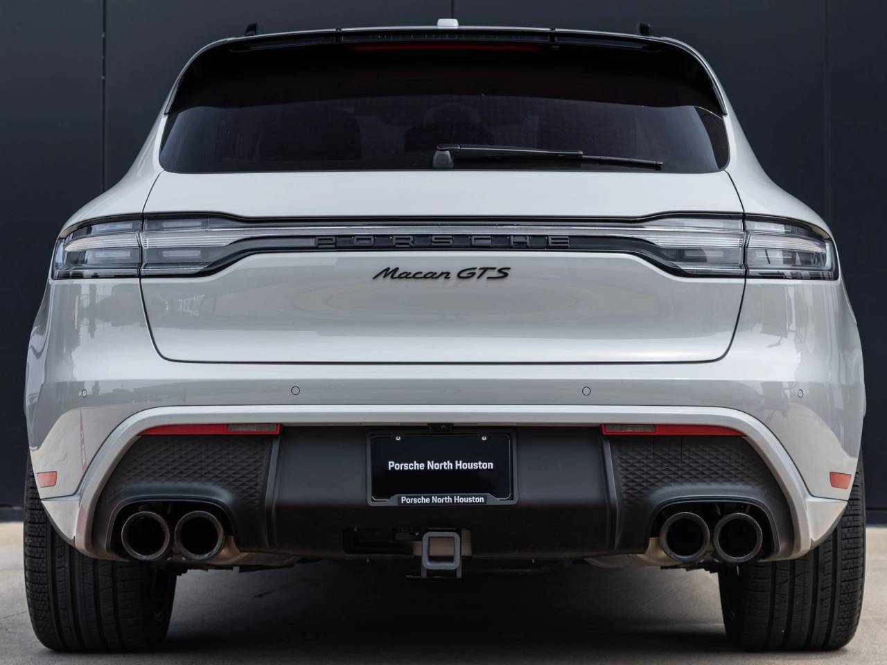 2024 Porsche Macan GTS
