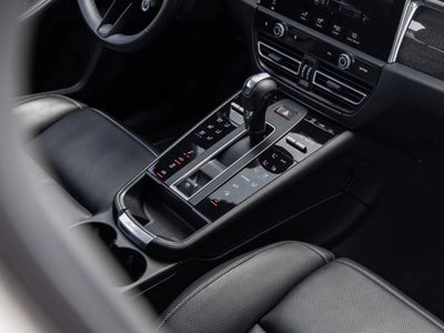 2024 Porsche Macan GTS